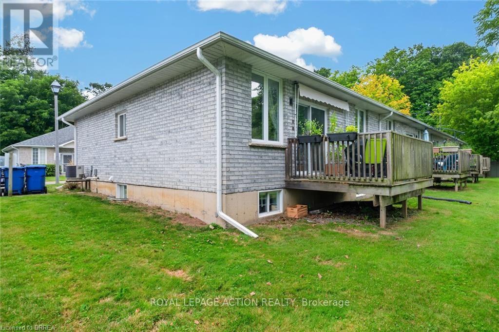 11 - 219 Shellard Lane, Brantford, Ontario  N3T 0B8 - Photo 37 - X13658128