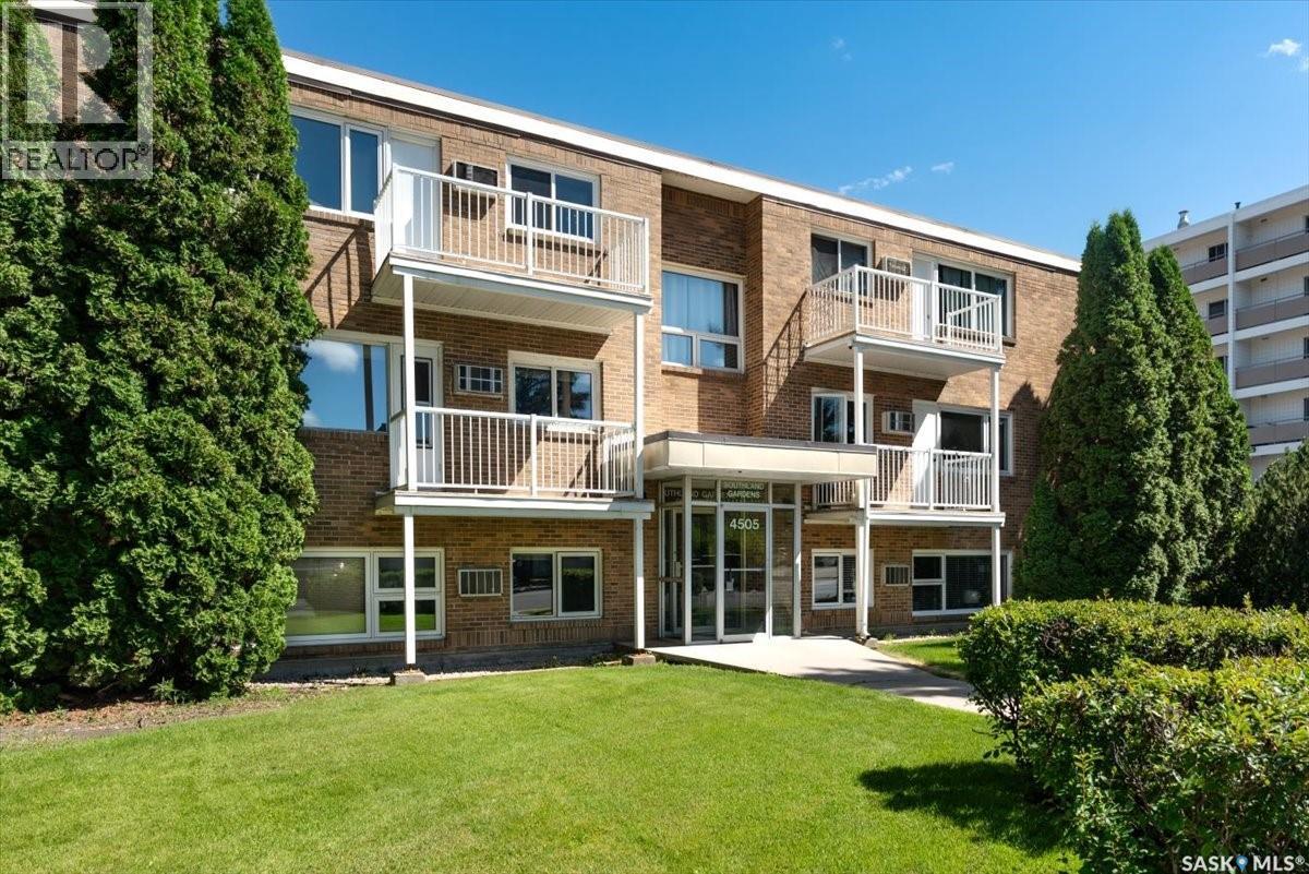 17 4505 Rae STREET, Regina, Saskatchewan