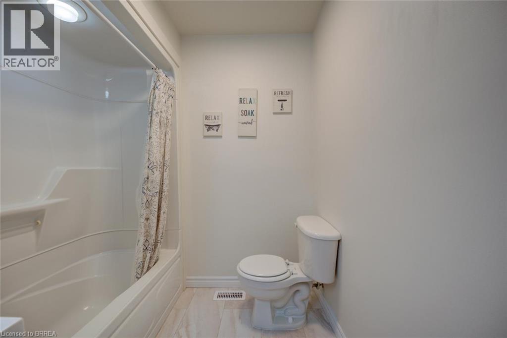 9 Winding Way, Brantford, Ontario  N3R 3S1 - Photo 29 - 40846914