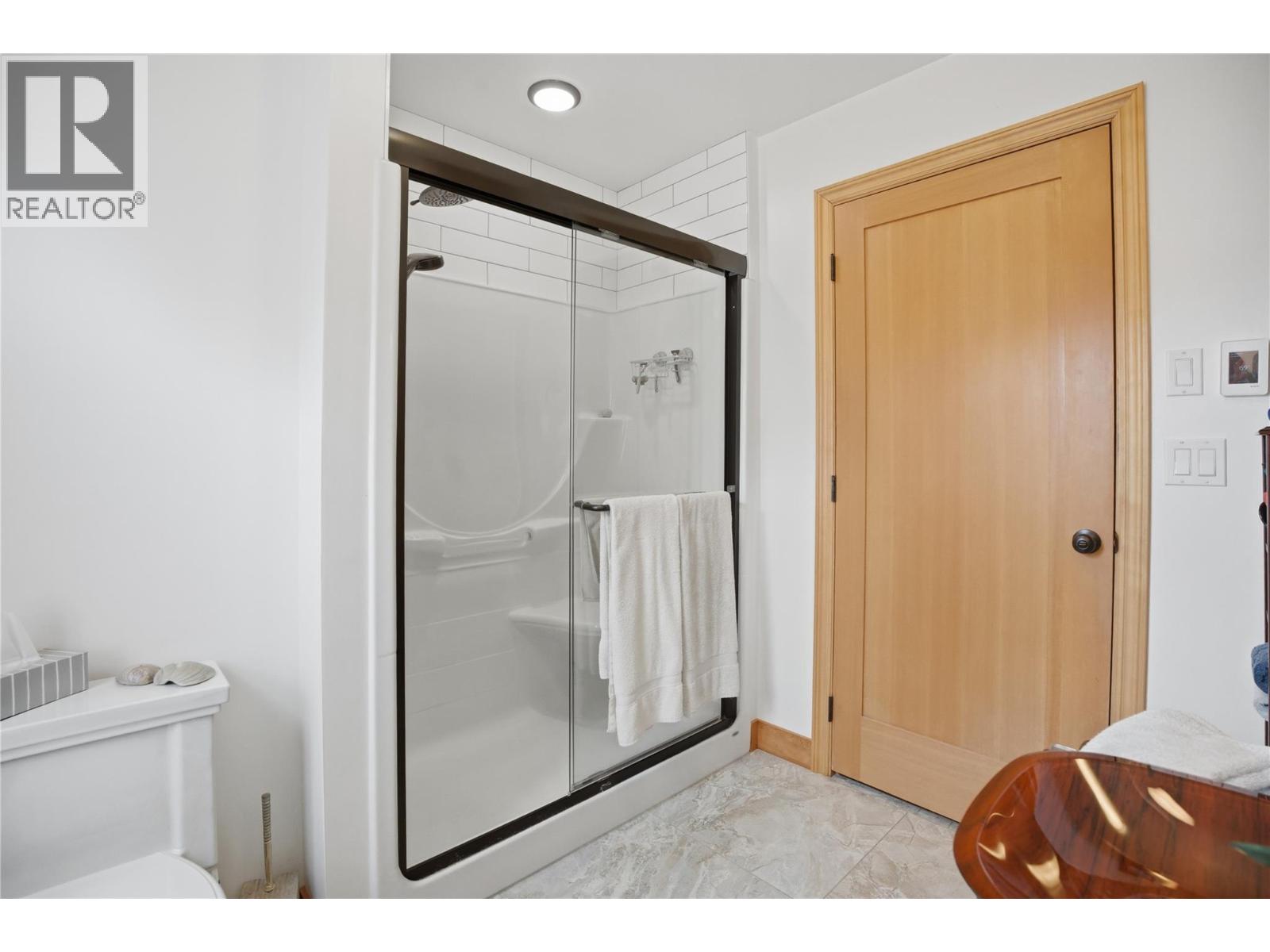 520 Royal Avenue, Kamloops, British Columbia  V2B 3P9 - Photo 35 - 10390703
