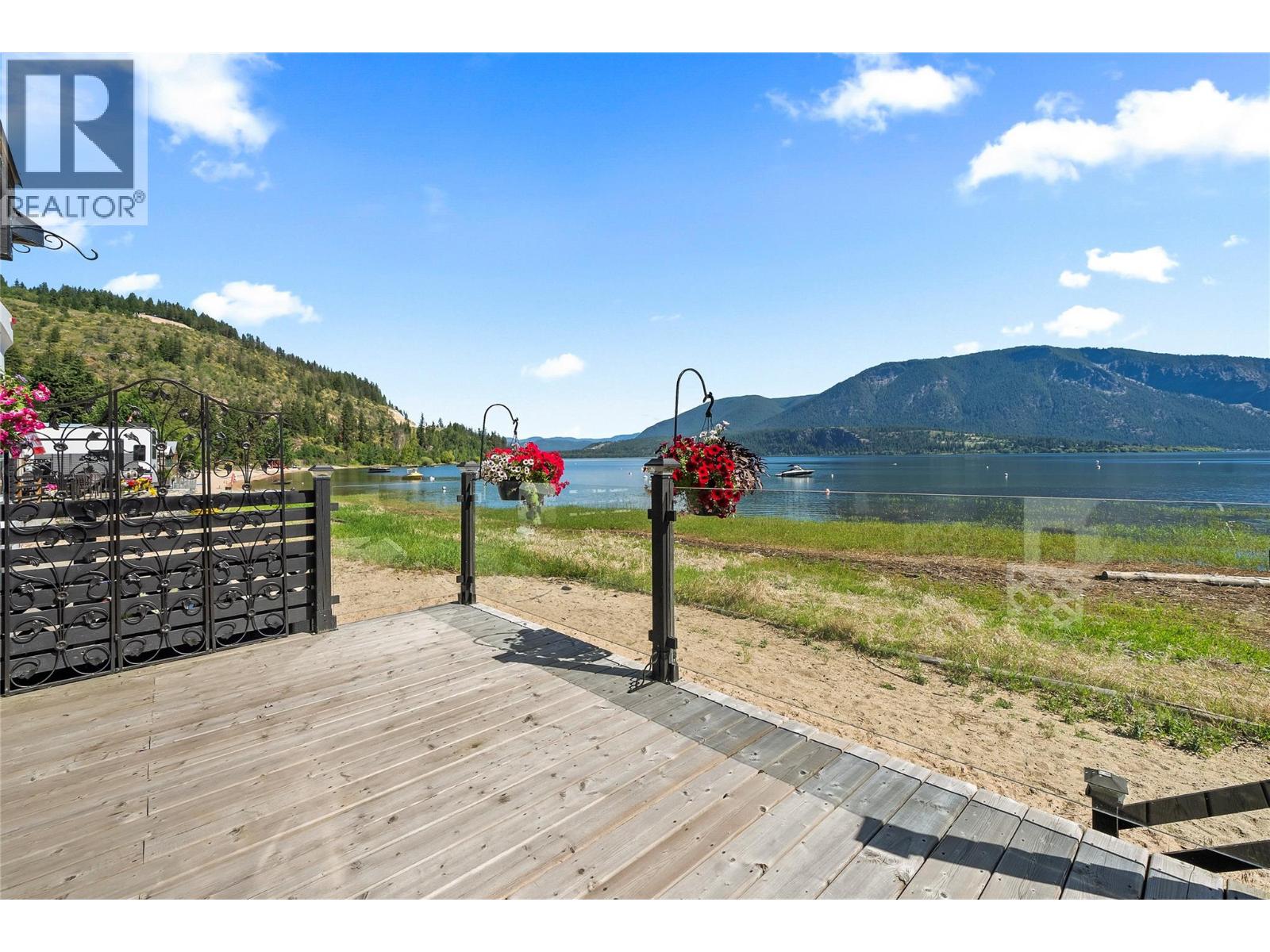 6592 Trans Canada Highway Unit# 53, Salmon Arm, British Columbia  V1E 4M2 - Photo 12 - 10392799