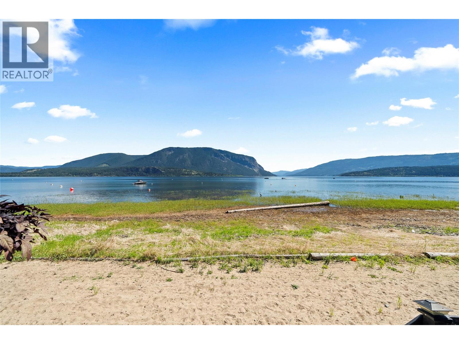 6592 Trans Canada Highway Unit# 53, Salmon Arm, British Columbia  V1E 4M2 - Photo 3 - 10392799