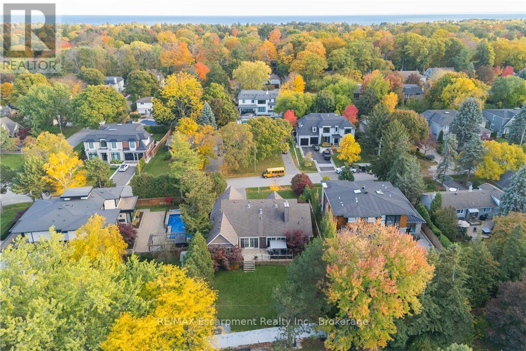 2073 Deramore Drive, Oakville, Ontario  L6J 2P7 - Photo 48 - W13634846