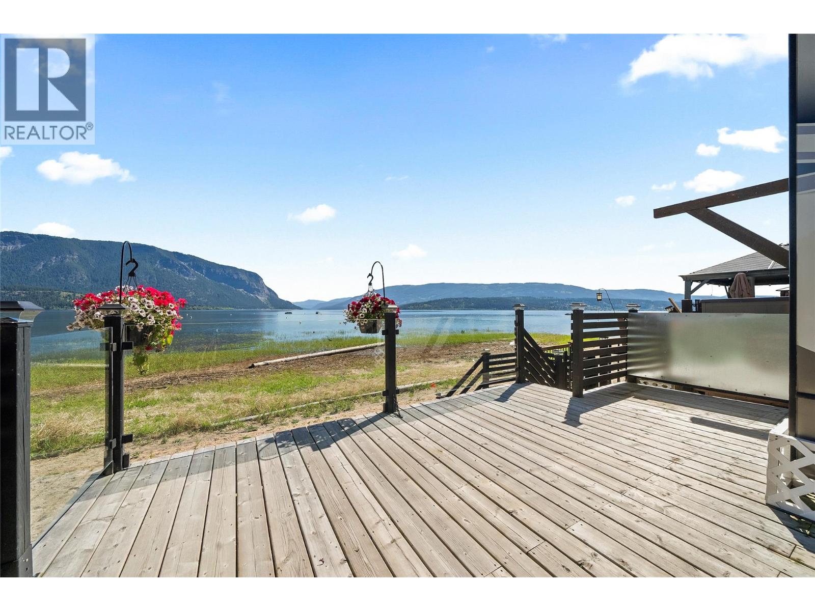 6592 Trans Canada Highway Unit# 53, Salmon Arm, British Columbia  V1E 4M2 - Photo 11 - 10392799