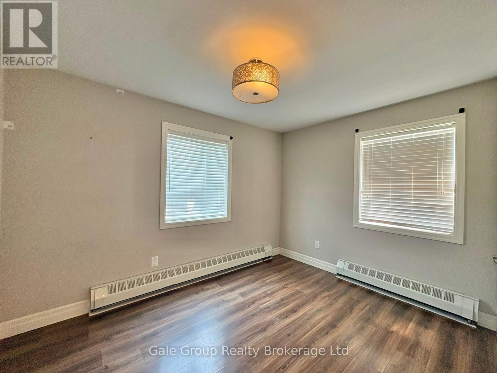 201 - 5 Paisley Boulevard E, Mississauga, Ontario  L6A 1P3 - Photo 7 - W13658066