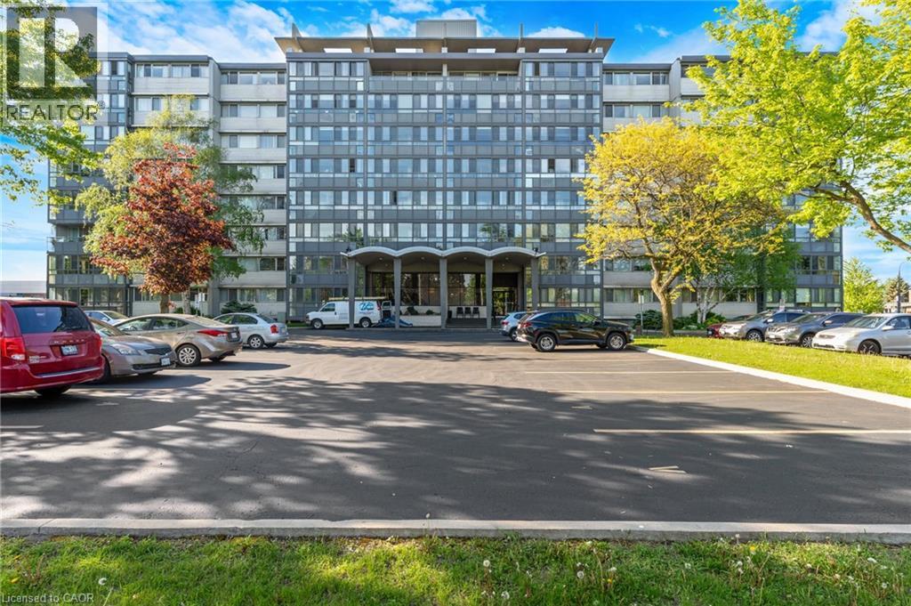 24 MIDLAND Drive Unit# 306, Kitchener, Ontario