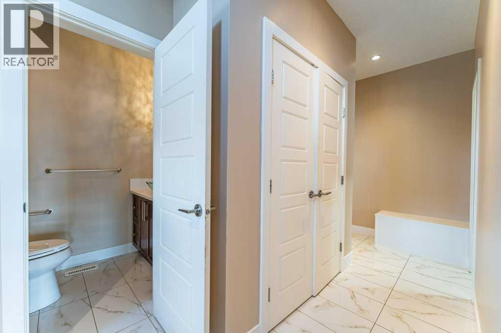 1241 Westmount Drive, Strathmore, Alberta  T1Y 1Y6 - Photo 3 - A2322245