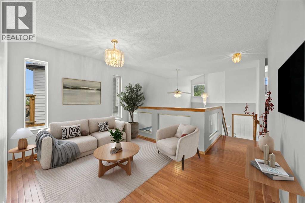 117 Hidden Spring Circle Nw, Calgary, Alberta  T3A 5H4 - Photo 5 - A2334324