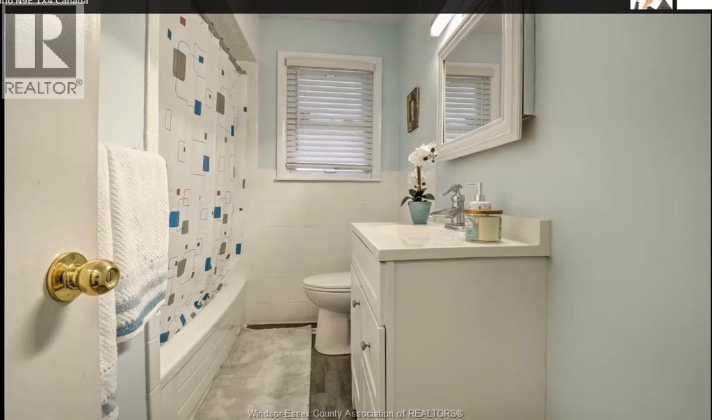 3087 Avondale Avenue, Windsor, Ontario N9E 1X4 - Photo 7 - 26019385