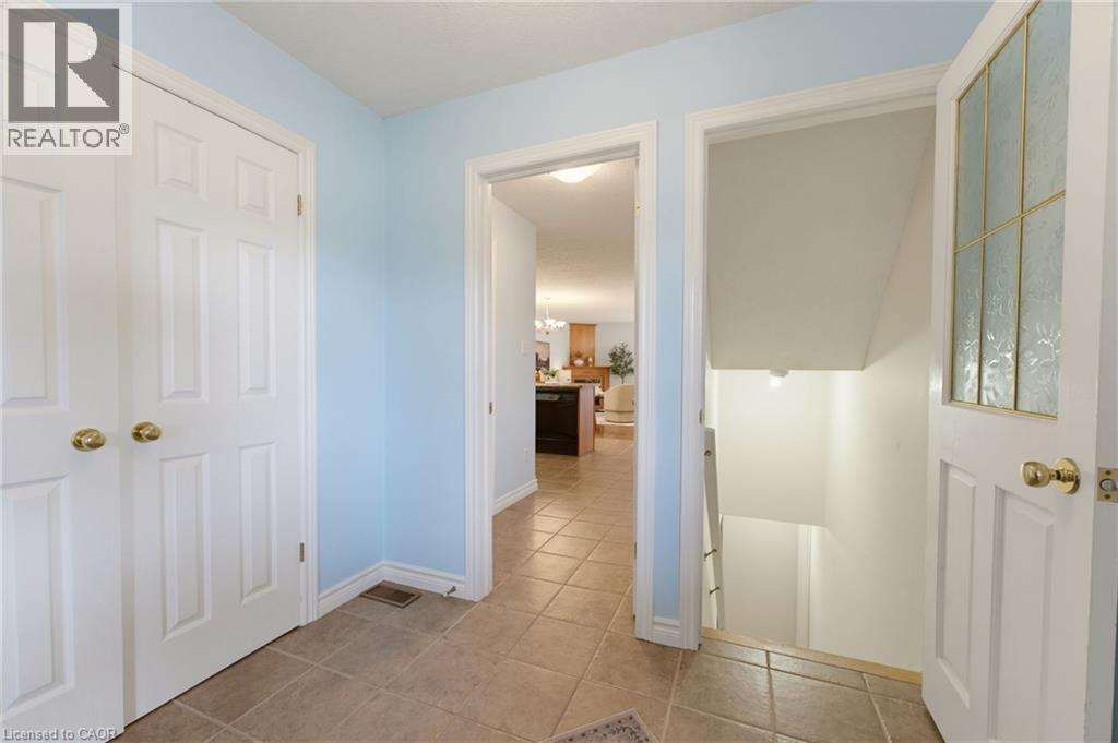 906 Baker Avenue, Listowel, Ontario  N4W 3V7 - Photo 12 - 40848680