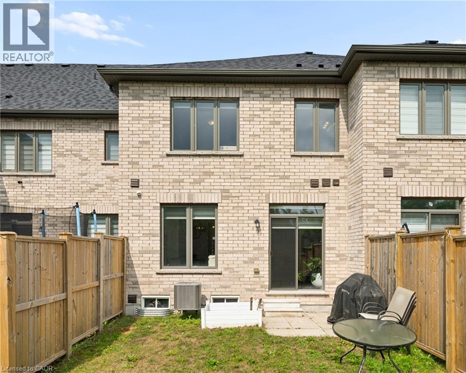 166 Deerpath Drive Unit# 49, Guelph, Ontario  N1K 0E2 - Photo 36 - 40854305