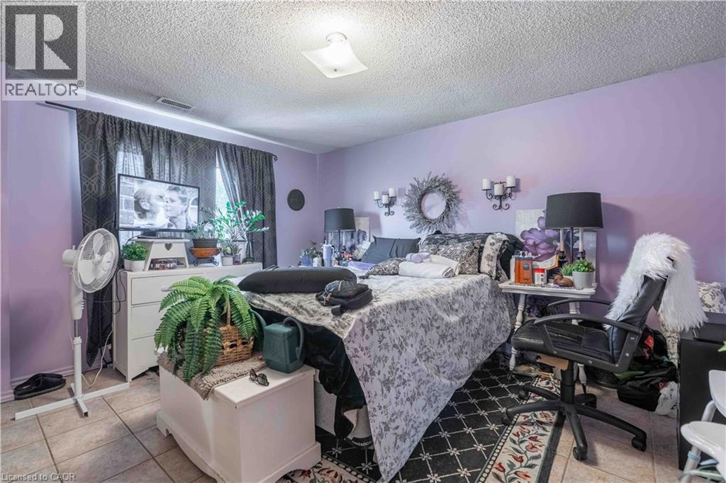374 Upper Wentworth Street, Hamilton, Ontario  L9A 4T5 - Photo 25 - 40854550