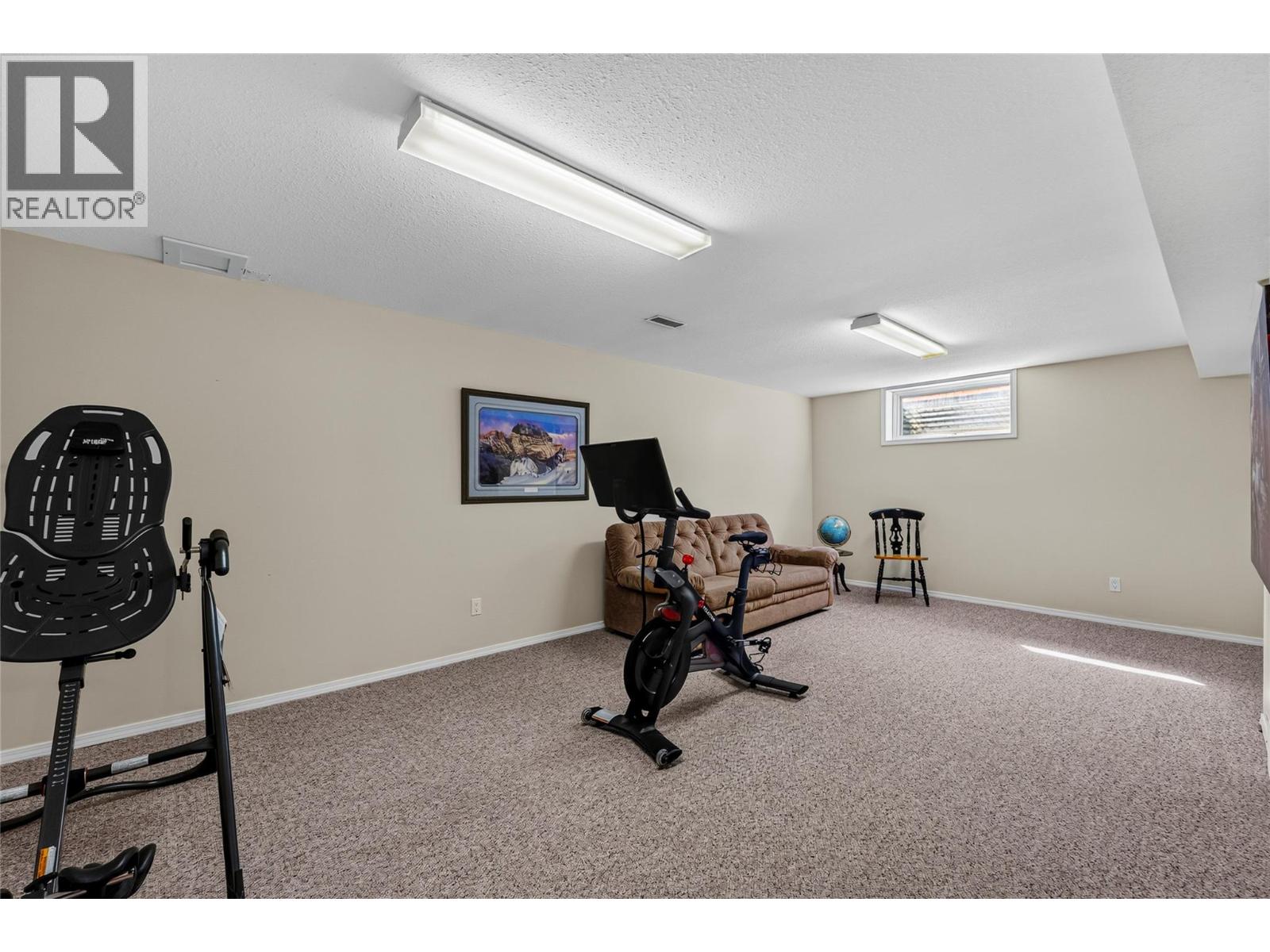 2049 Tremerton Drive, Kamloops, British Columbia  V2E 2L1 - Photo 36 - 10396730