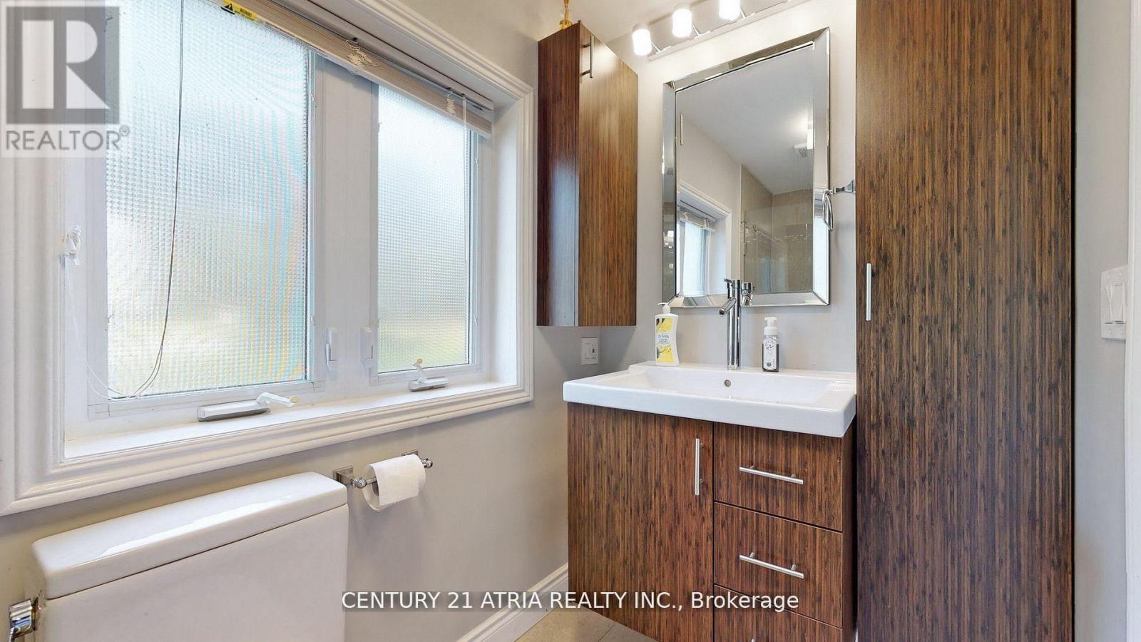 175 Riveredge Drive, Georgina, Ontario  L4P 2P4 - Photo 21 - N13657468