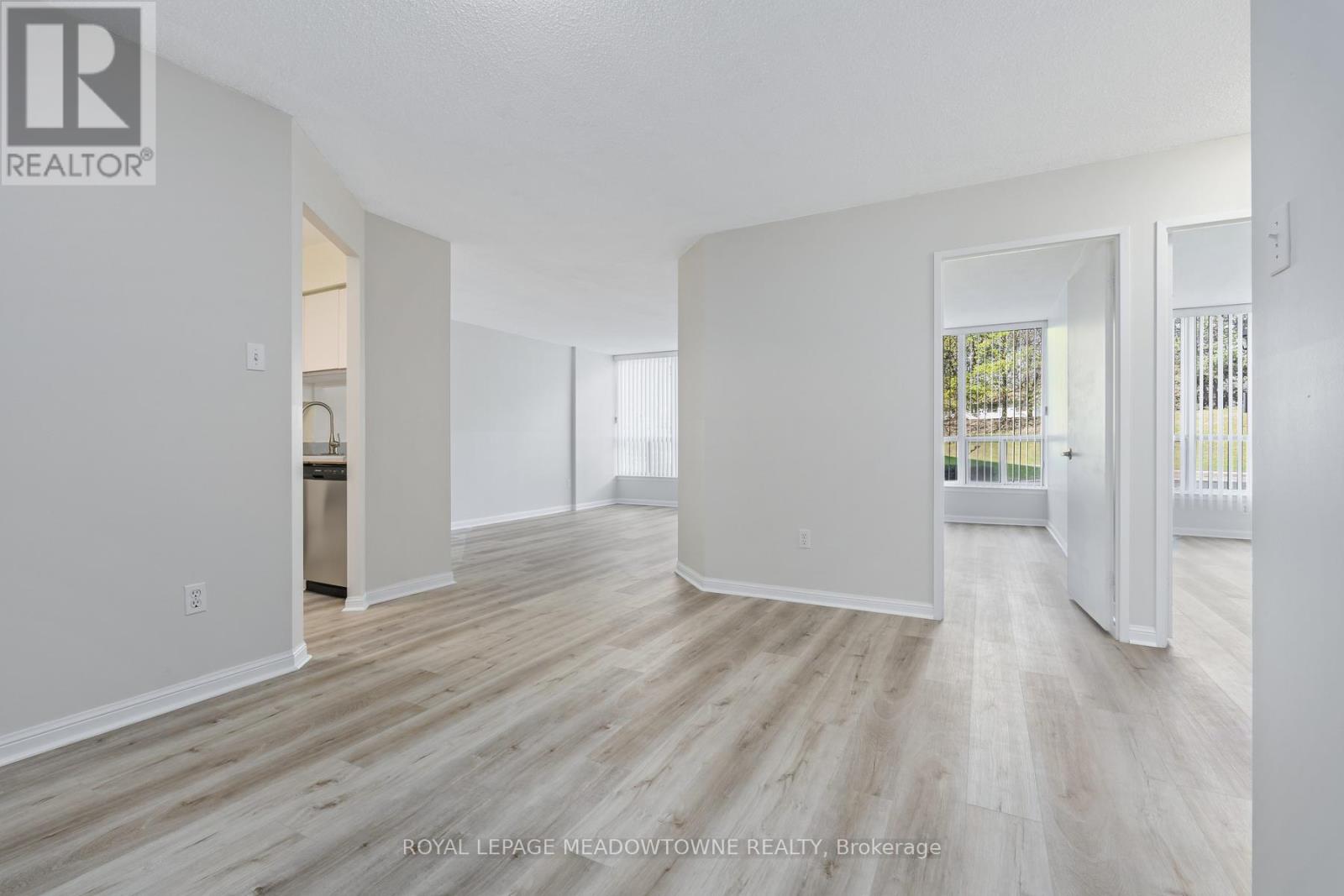 104 - 10 Laurelcrest Street, Brampton, Ontario  L6S 5Y3 - Photo 23 - W13657926