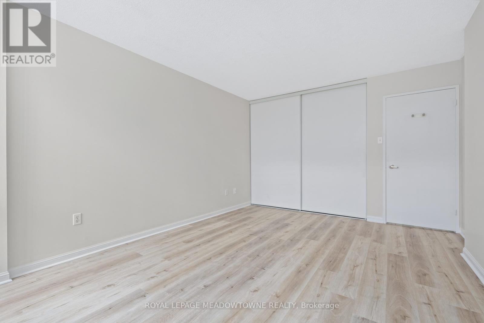 104 - 10 Laurelcrest Street, Brampton, Ontario  L6S 5Y3 - Photo 32 - W13657926