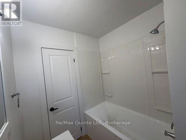 6 - 174 Queen Street, Quinte West, Ontario  K8V 4Y6 - Photo 14 - X13652208