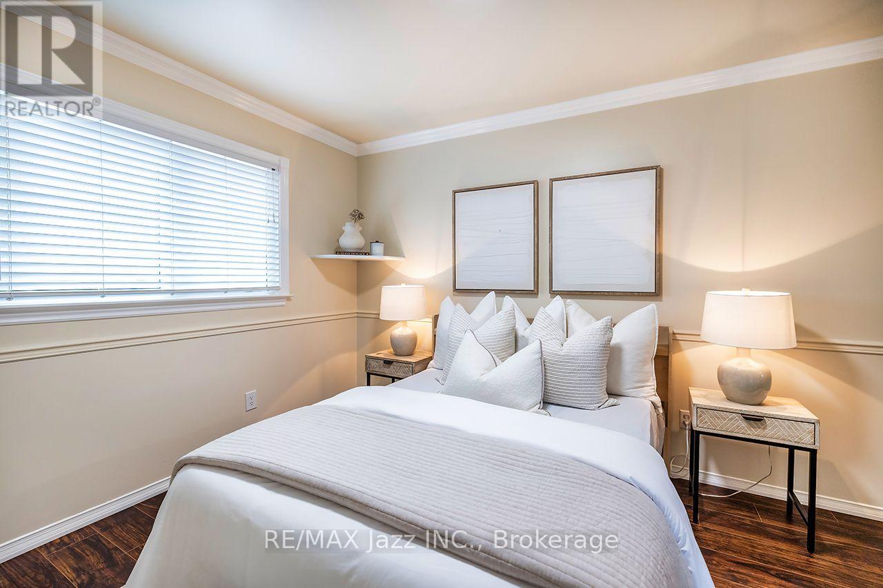626 Strouds Lane, Pickering, Ontario  L1V 4T3 - Photo 24 - E13658266