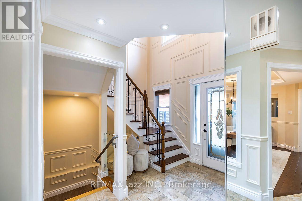 626 Strouds Lane, Pickering, Ontario  L1V 4T3 - Photo 30 - E13658266