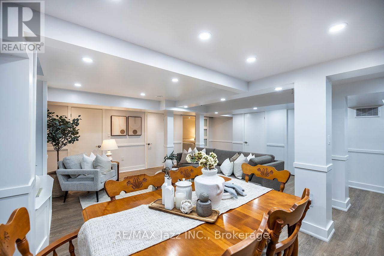 626 Strouds Lane, Pickering, Ontario  L1V 4T3 - Photo 37 - E13658266