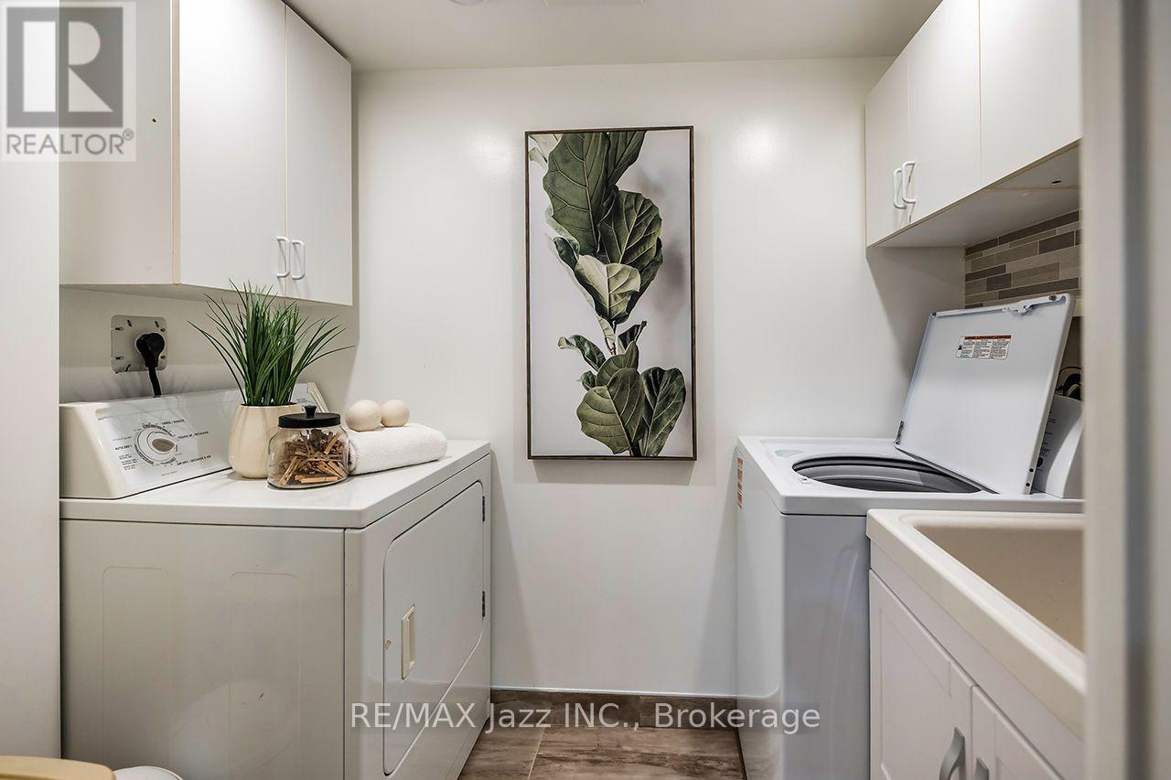 626 Strouds Lane, Pickering, Ontario  L1V 4T3 - Photo 40 - E13658266