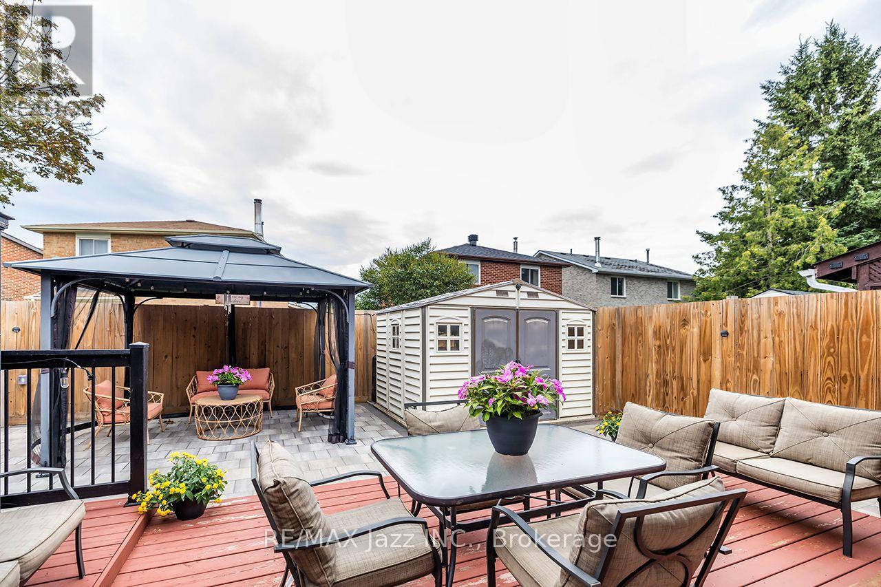626 Strouds Lane, Pickering, Ontario  L1V 4T3 - Photo 41 - E13658266