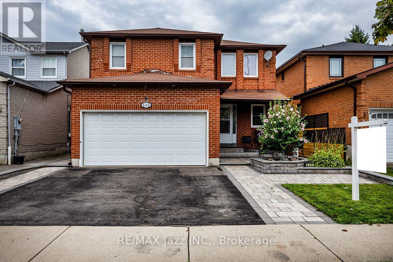 626 Strouds Lane, Pickering, Ontario  L1V 4T3 - Photo 47 - E13658266
