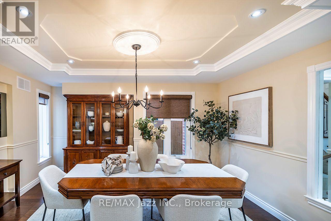 626 Strouds Lane, Pickering, Ontario  L1V 4T3 - Photo 5 - E13658266