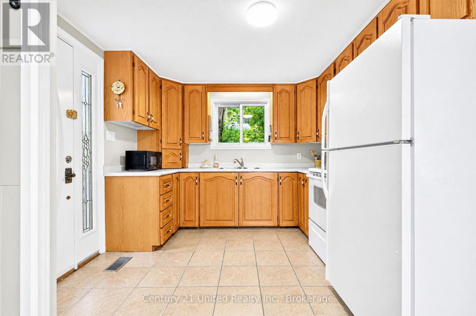 166 Golden Shores Road, Hastings Highlands, Ontario  K0L 1C0 - Photo 13 - X13658282