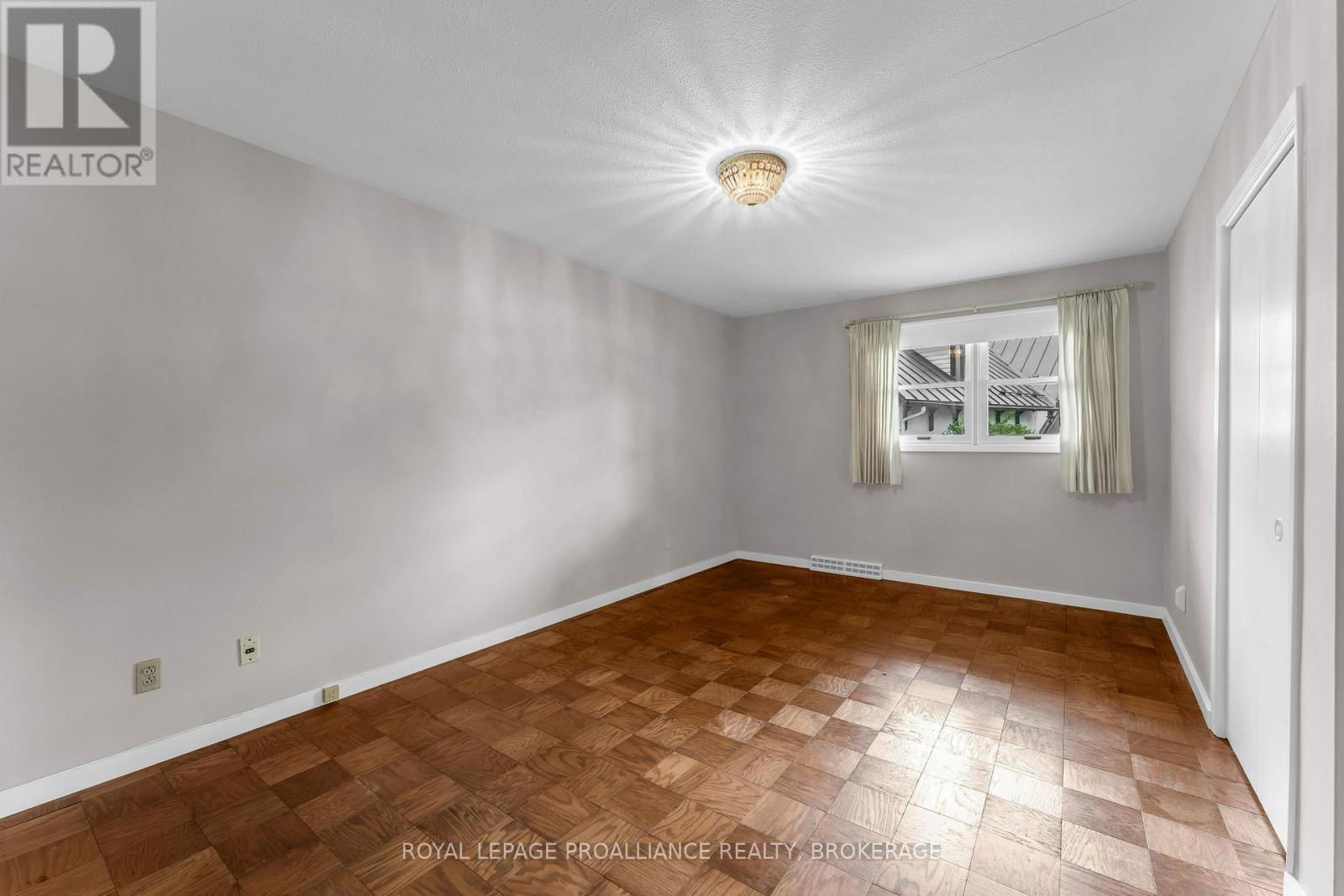 807 Wartman Avenue, Kingston, Ontario  K7M 4M3 - Photo 19 - X13658304