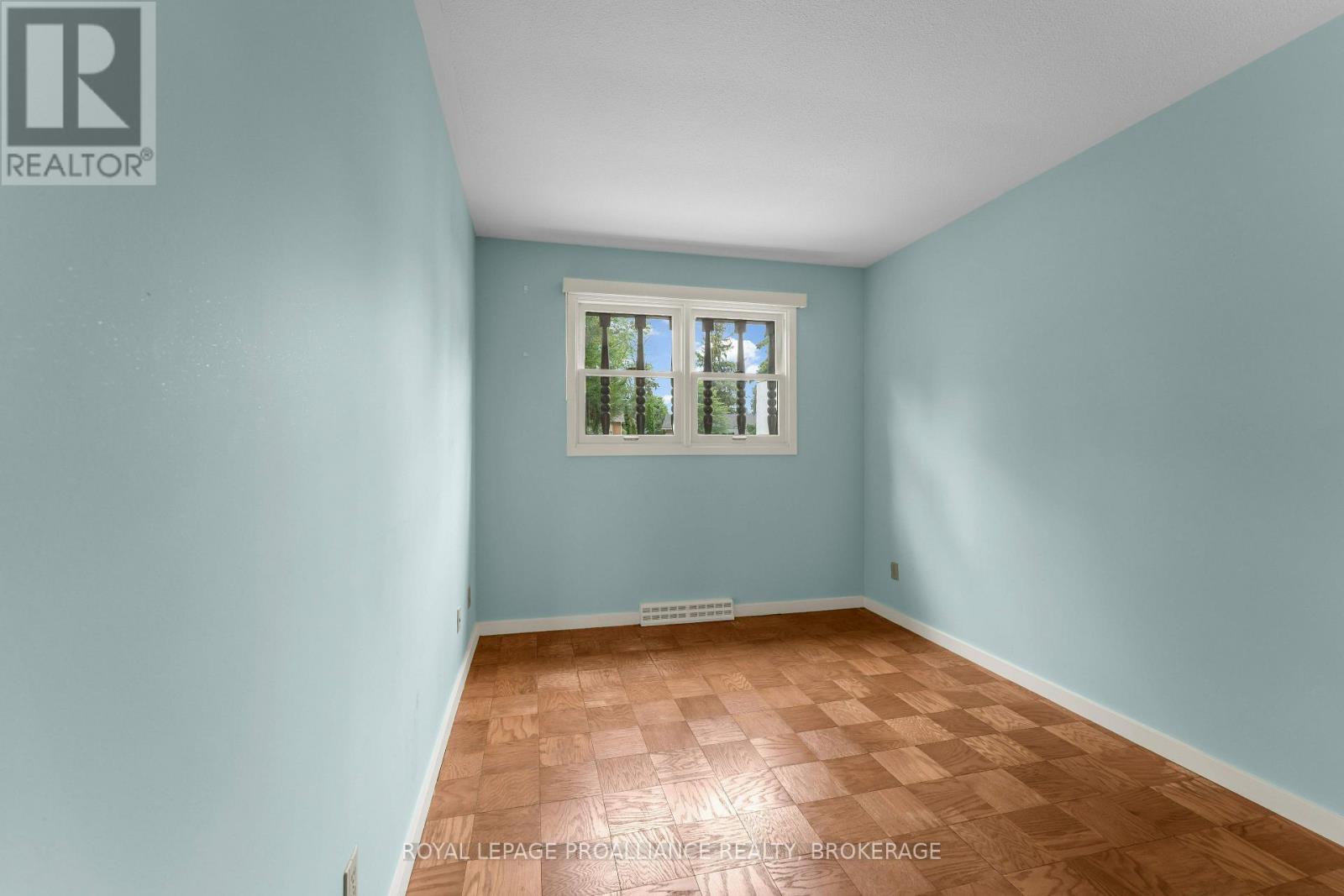 807 Wartman Avenue, Kingston, Ontario  K7M 4M3 - Photo 20 - X13658304