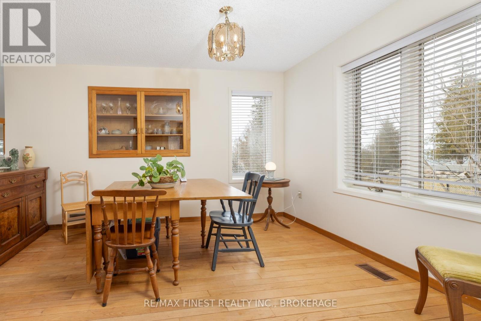 1141 Front Road, Kingston, Ontario  K7M 4M2 - Photo 10 - X13658378