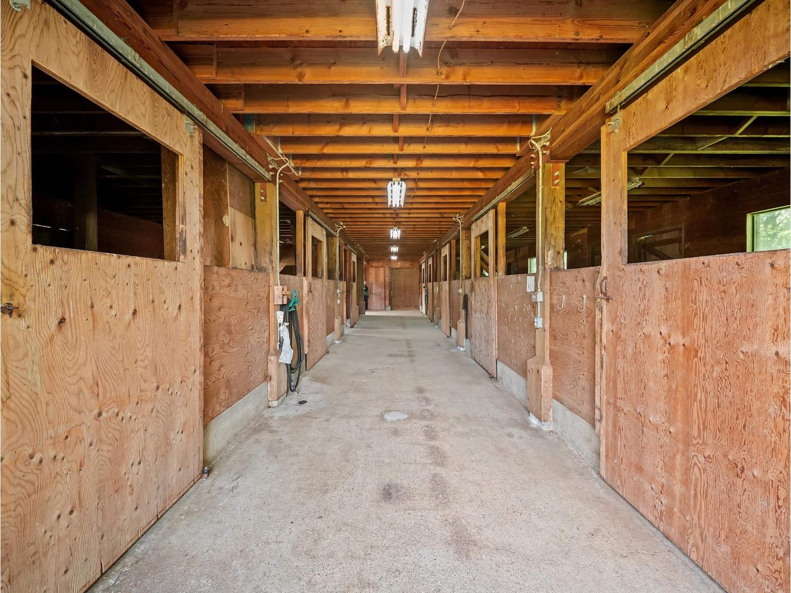29598 Galahad Crescent, Abbotsford, British Columbia  V4X 2E4 - Photo 35 - R3154110