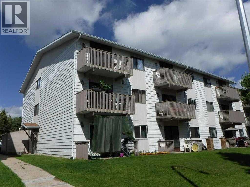 206, 114 Mount Pleasant Drive, Camrose, Alberta