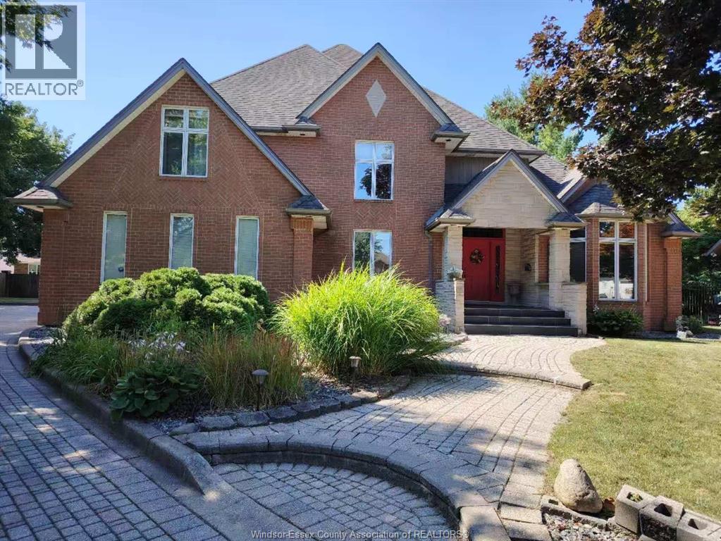 MLS# 26019313: 1985 OMIRA STREET, LaSalle, Canada