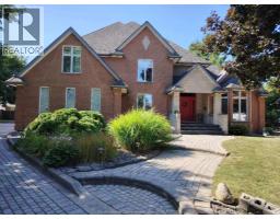 1985 OMIRA STREET, LaSalle, Ontario