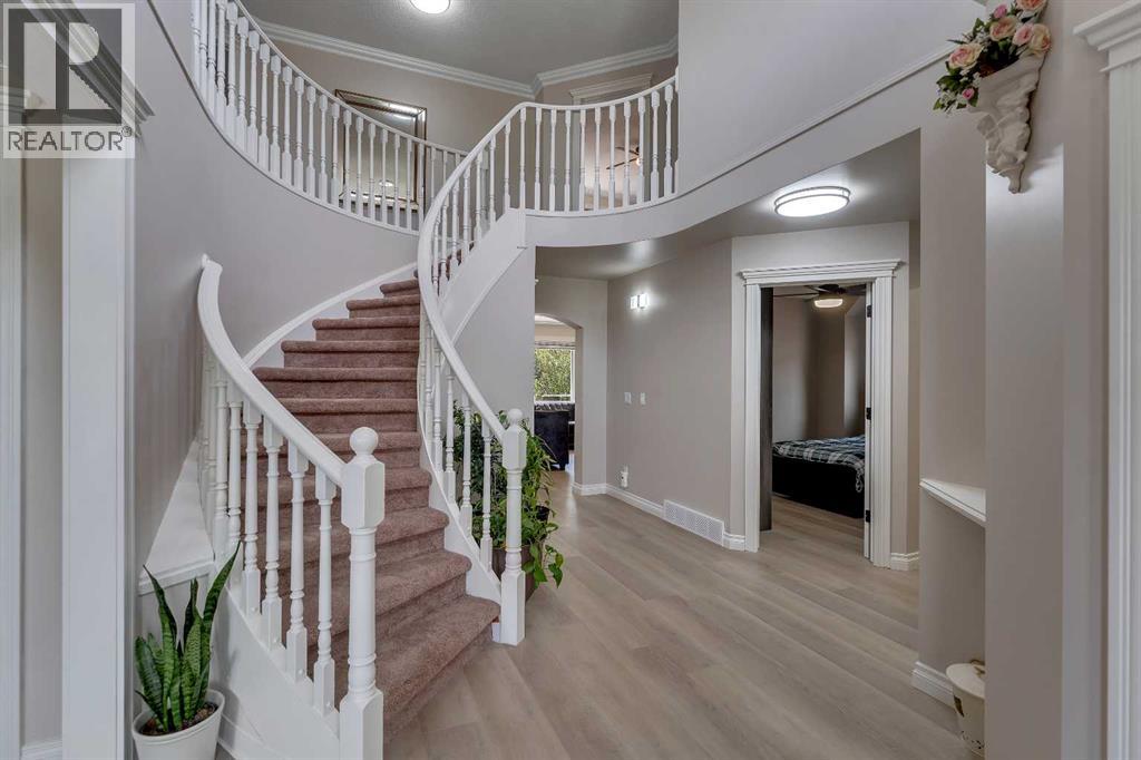 33 Edgevalley Way Nw, Calgary, Alberta  T3A 4X7 - Photo 21 - A2316581