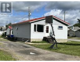 67 Detta Road, Balmertown, Ontario