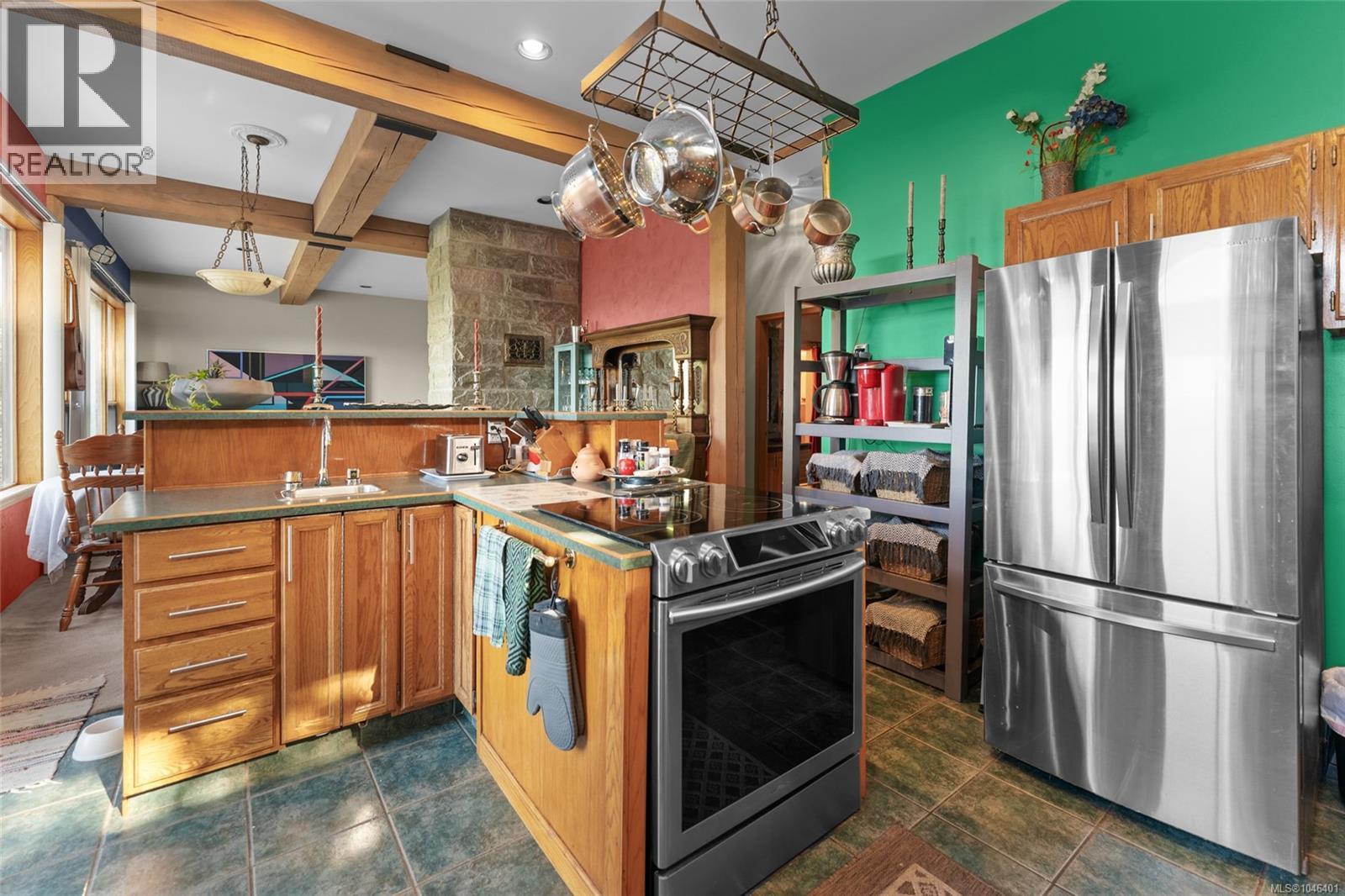 1059 Pat Burns Ave, Gabriola Island, British Columbia  V0R 1X2 - Photo 16 - 1046401