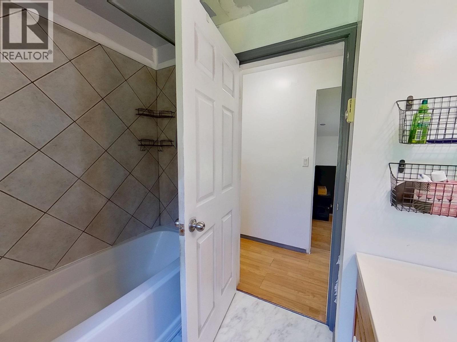 3994 Caravelle Road, Quesnel, British Columbia  V2J 6V3 - Photo 11 - R3154143