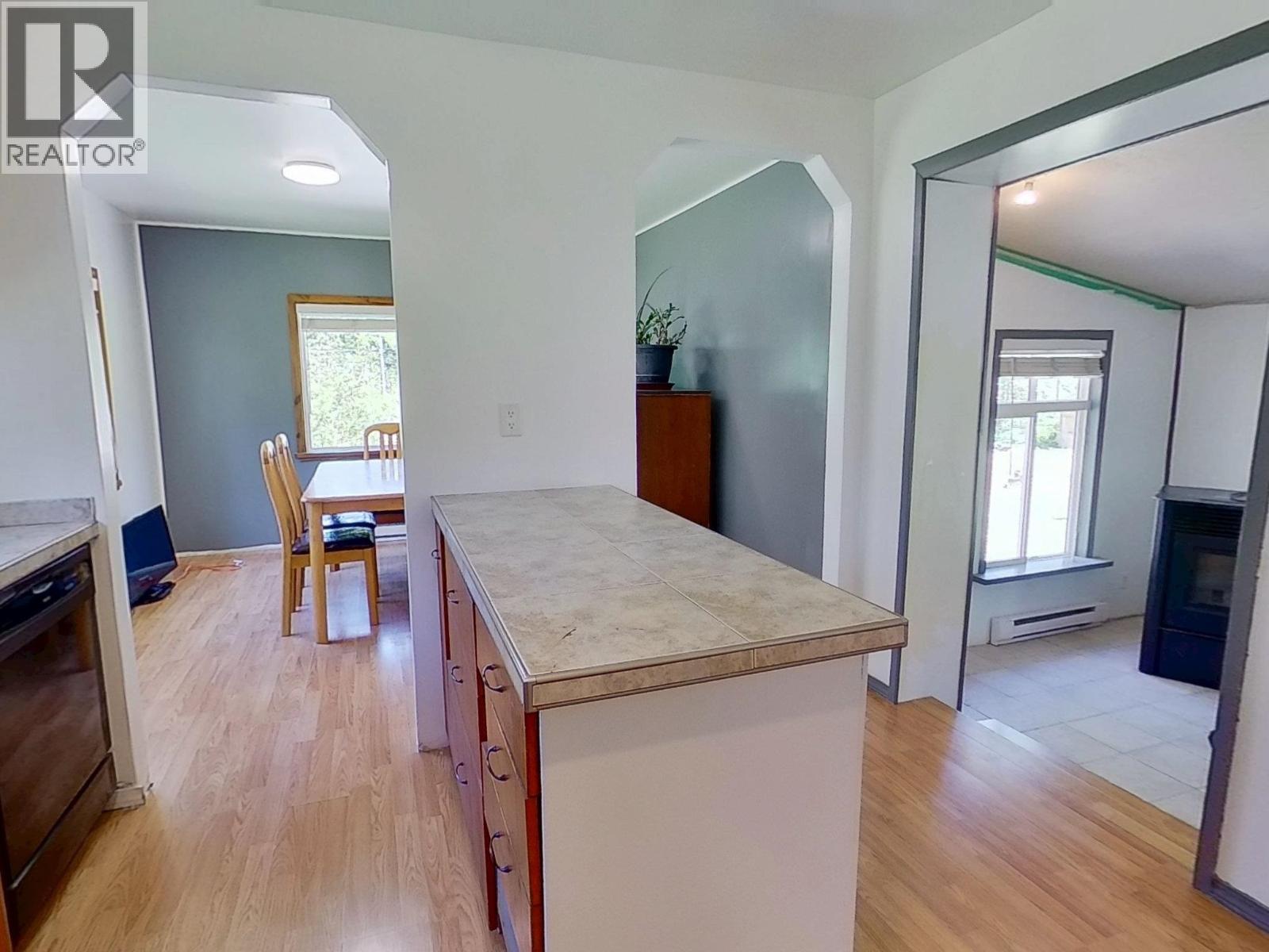 3994 Caravelle Road, Quesnel, British Columbia  V2J 6V3 - Photo 6 - R3154143