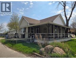 106 Park Avenue E AVENUE, Chatham, Ontario