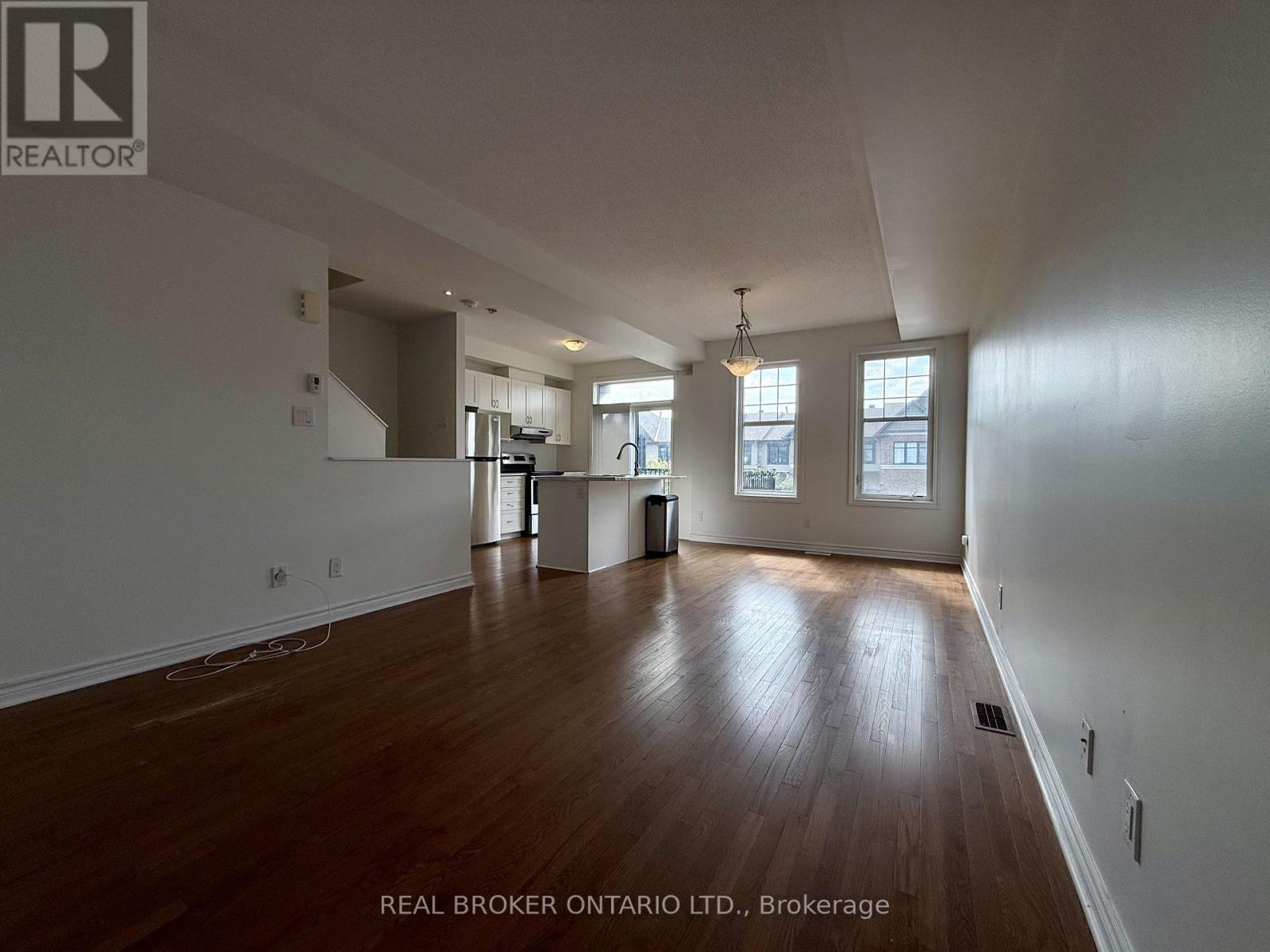 66 Fallengale Crescent, Ottawa, Ontario  K2T 0K9 - Photo 16 - X13658292