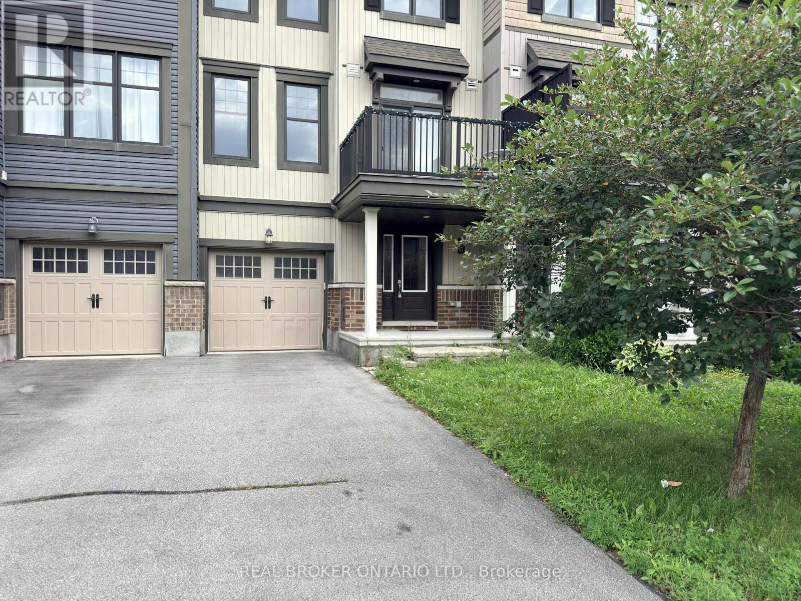 66 Fallengale Crescent, Ottawa, Ontario  K2T 0K9 - Photo 2 - X13658292