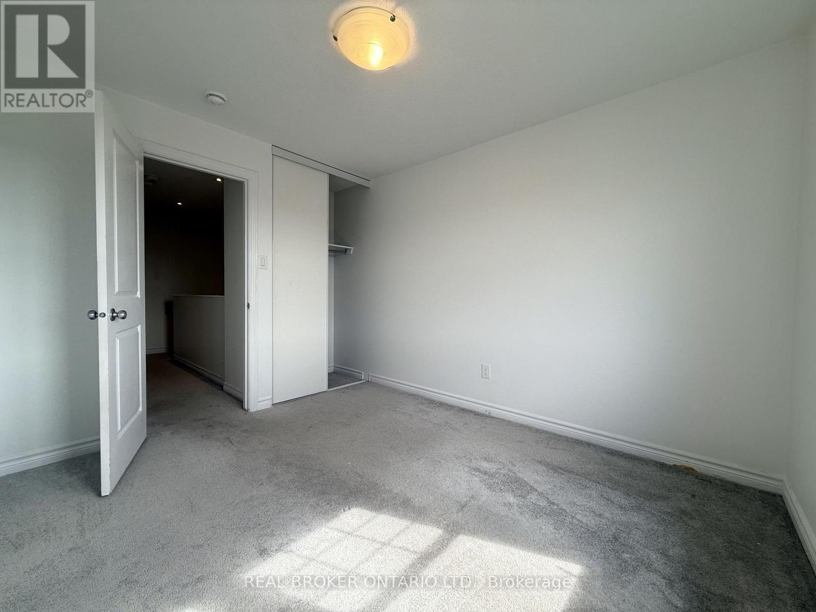 66 Fallengale Crescent, Ottawa, Ontario  K2T 0K9 - Photo 25 - X13658292