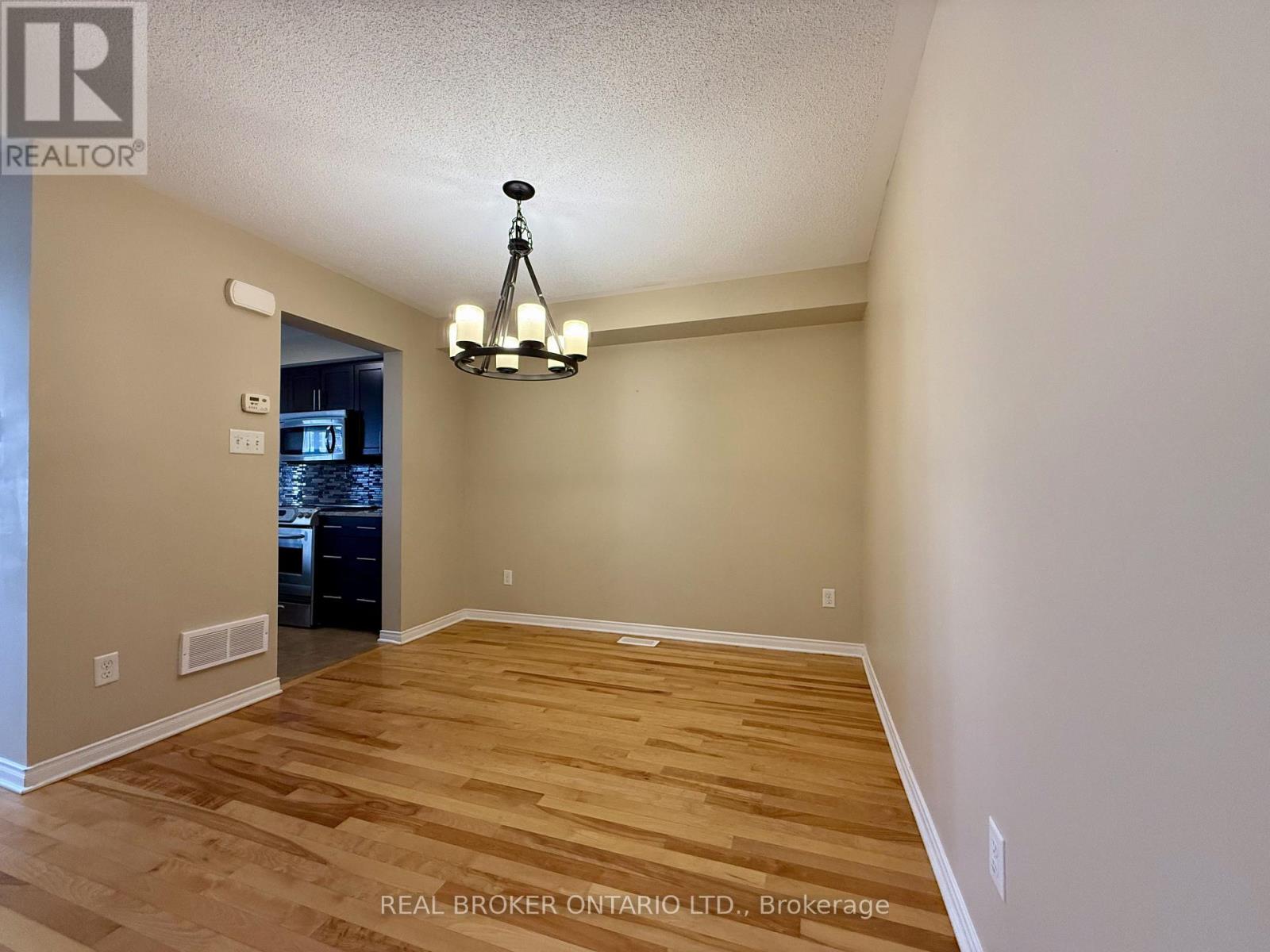 306 Aldworth Private, Ottawa, Ontario  K2S 0M8 - Photo 10 - X13658358