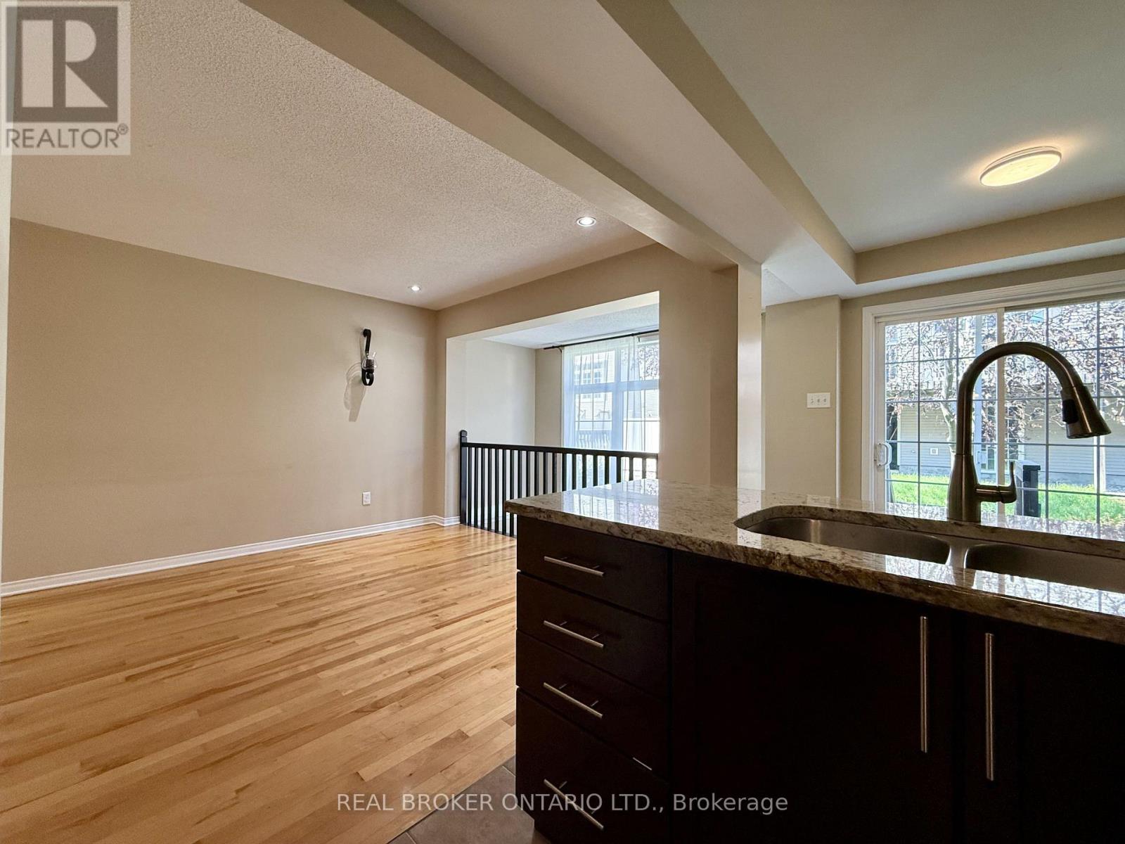 306 Aldworth Private, Ottawa, Ontario  K2S 0M8 - Photo 17 - X13658358