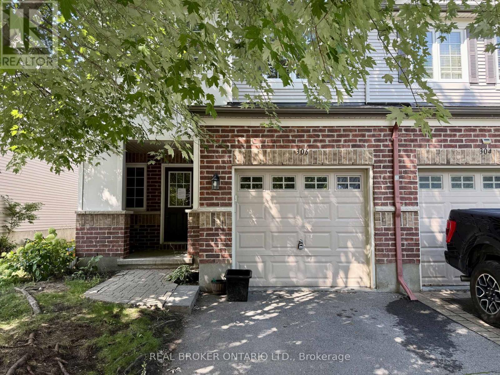 306 Aldworth Private, Ottawa, Ontario  K2S 0M8 - Photo 2 - X13658358
