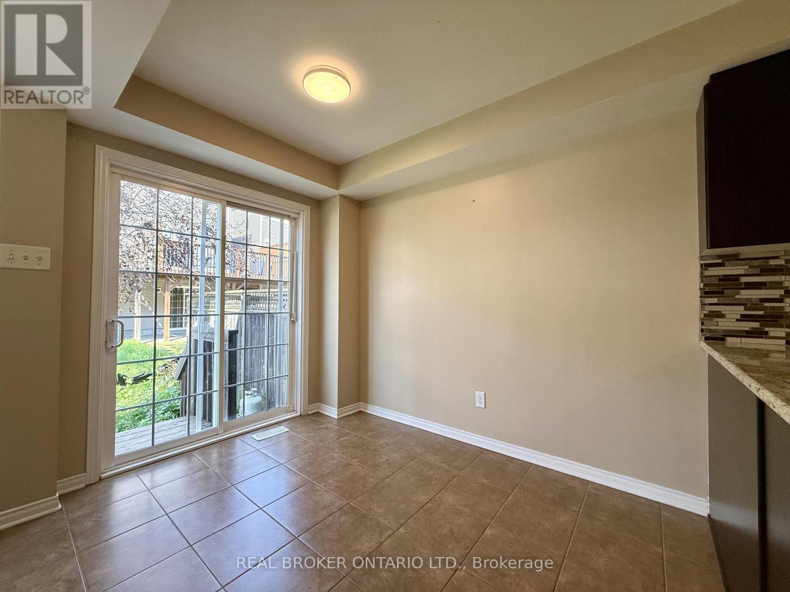 306 ALDWORTH PRIVATE