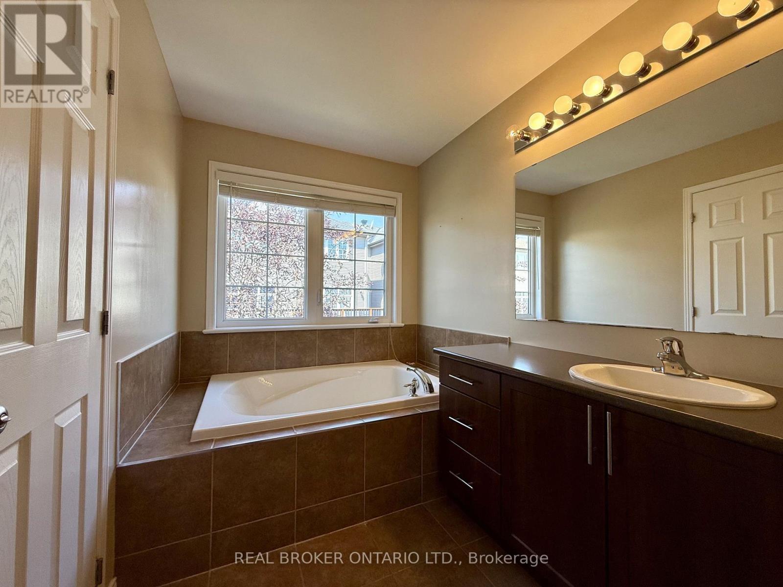 306 Aldworth Private, Ottawa, Ontario  K2S 0M8 - Photo 41 - X13658358